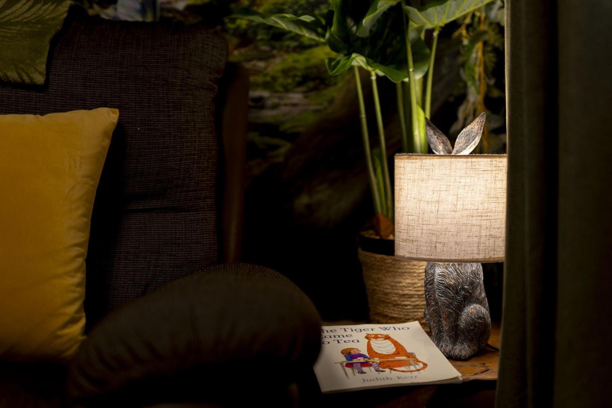 The Hidden Valley - A Stylish Rural Retreat, Perfect For Families St Clears Buitenkant foto