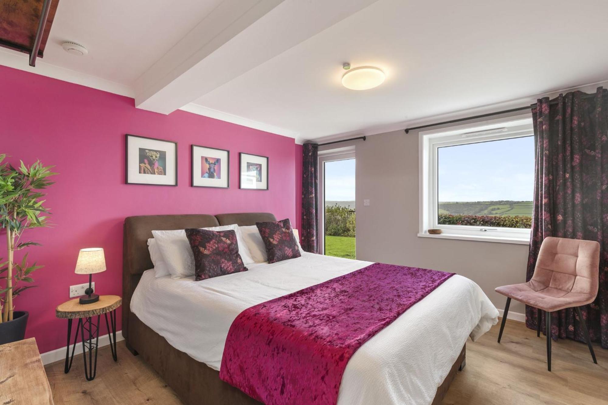 The Hidden Valley - A Stylish Rural Retreat, Perfect For Families St Clears Buitenkant foto