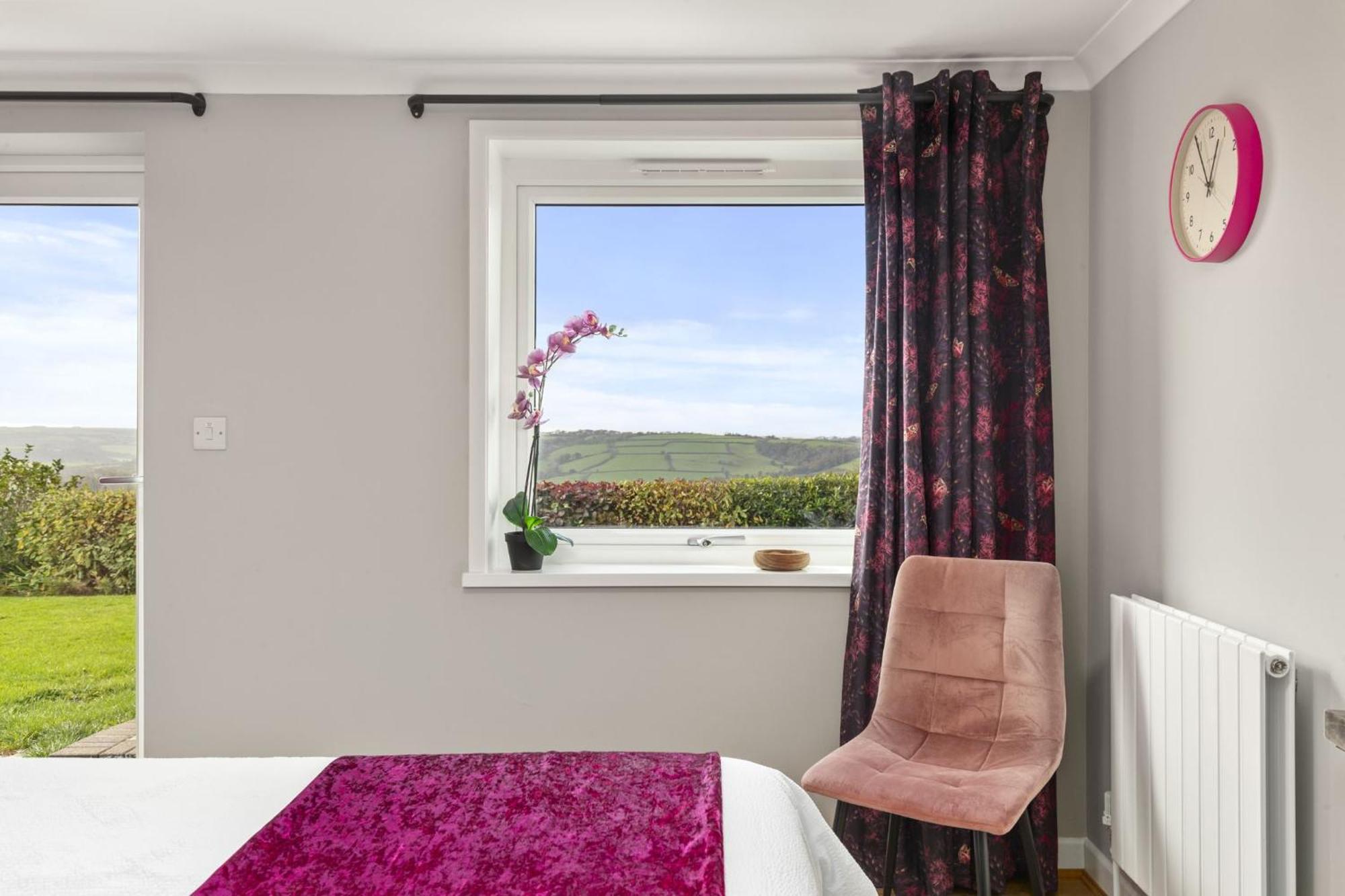 The Hidden Valley - A Stylish Rural Retreat, Perfect For Families St Clears Buitenkant foto