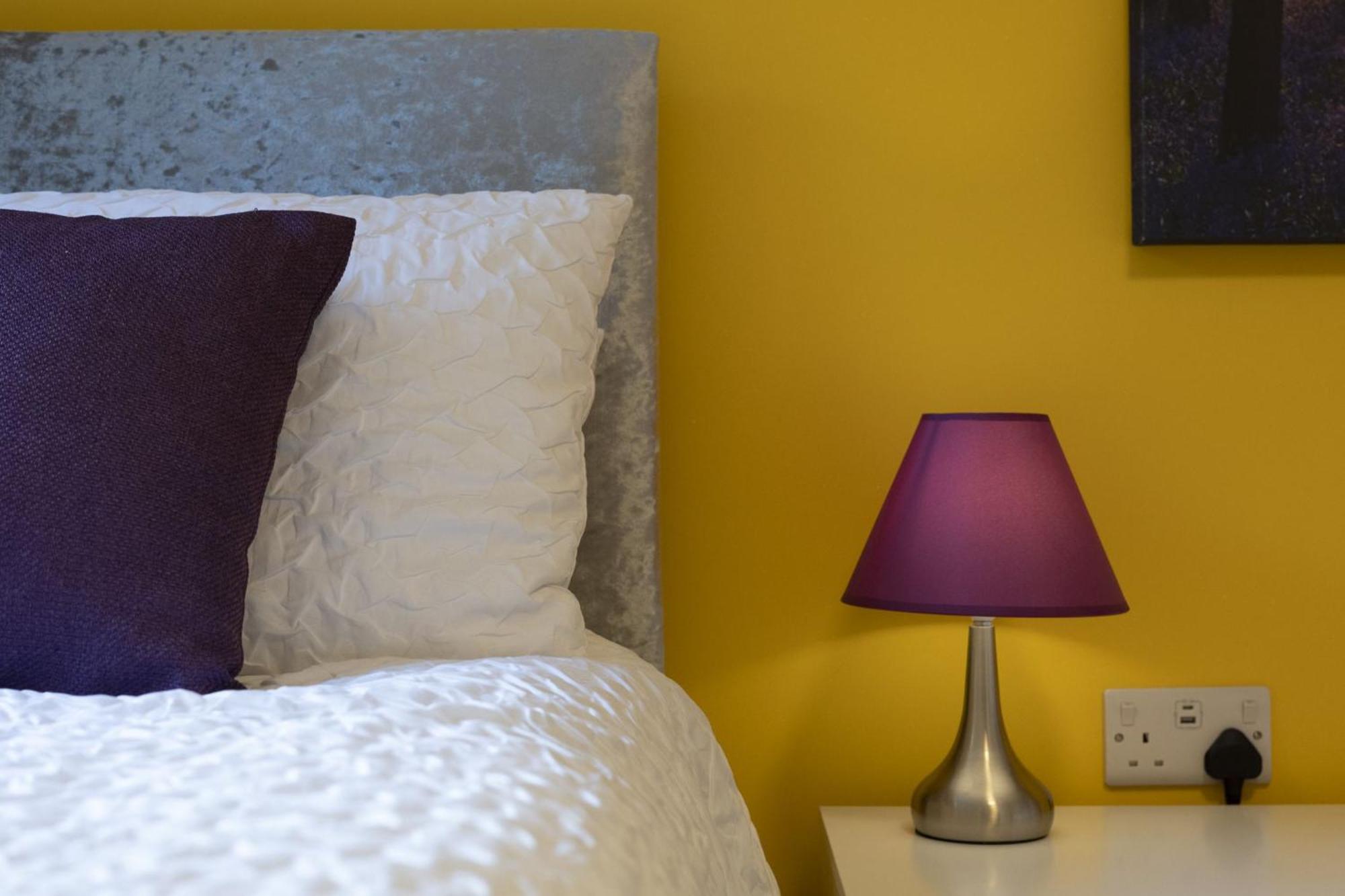 The Hidden Valley - A Stylish Rural Retreat, Perfect For Families St Clears Buitenkant foto